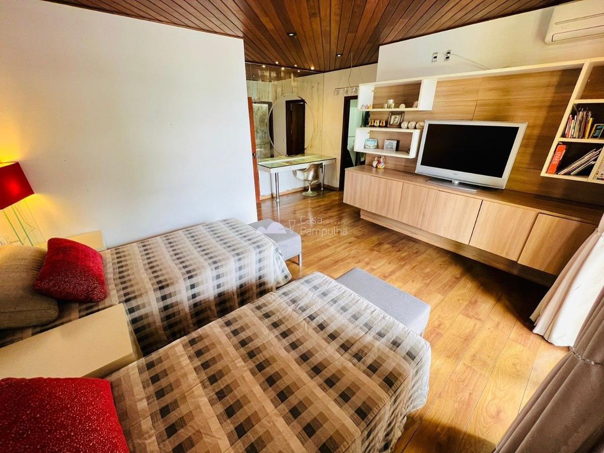 Casa, Jardim Atlântico, 4 Quartos, 8 Vagas, 3 Suítes