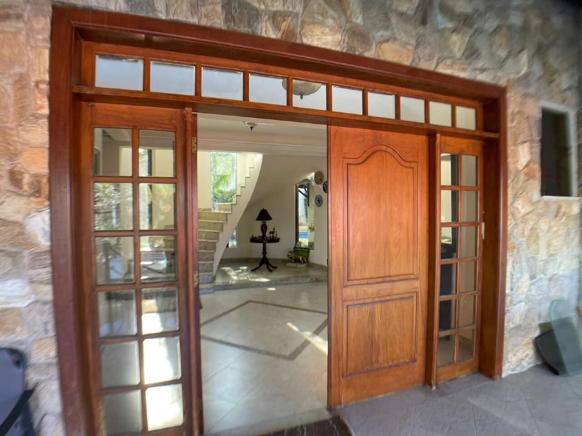 Casa, Planalto, 4 Quartos, 0 Vaga, 4 Suítes
