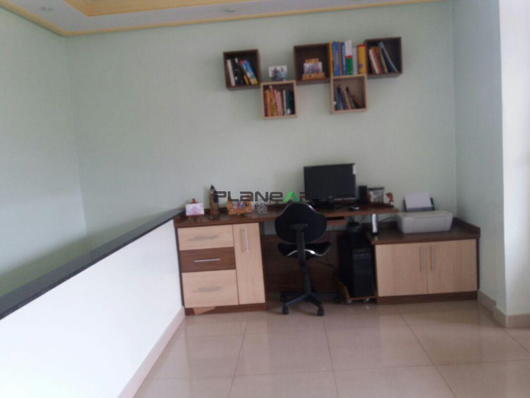 Casa, Jardim Riacho das Pedras, 4 Quartos, 2 Vagas, 1 Suíte