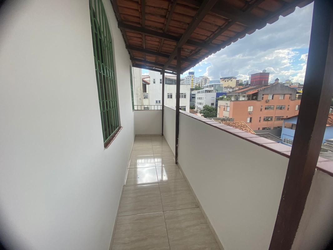 Casa, Floresta, 4 Quartos, 4 Vagas, 1 Suíte