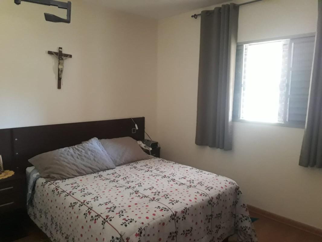 Casa, Casa Branca, 2 Quartos, 4 Vagas, 1 Suíte