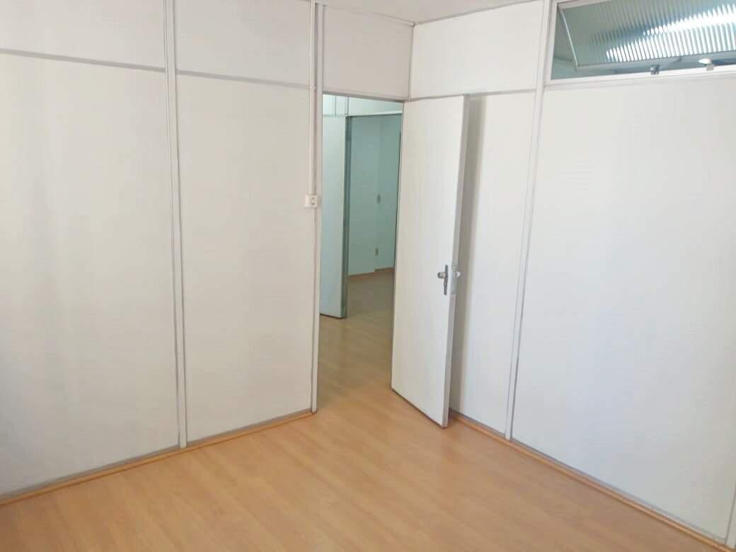 Sala, Centro, 0 Quarto, 0 Vaga