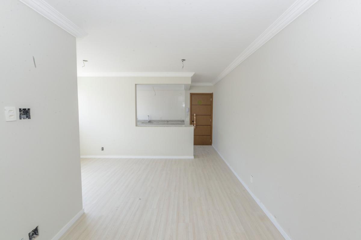 Apartamento, Sagrada Família, 3 Quartos, 2 Vagas, 1 Suíte