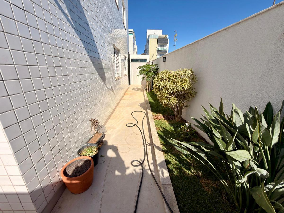 Apartamento, Itapoã, 3 Quartos, 2 Vagas, 2 Suítes
