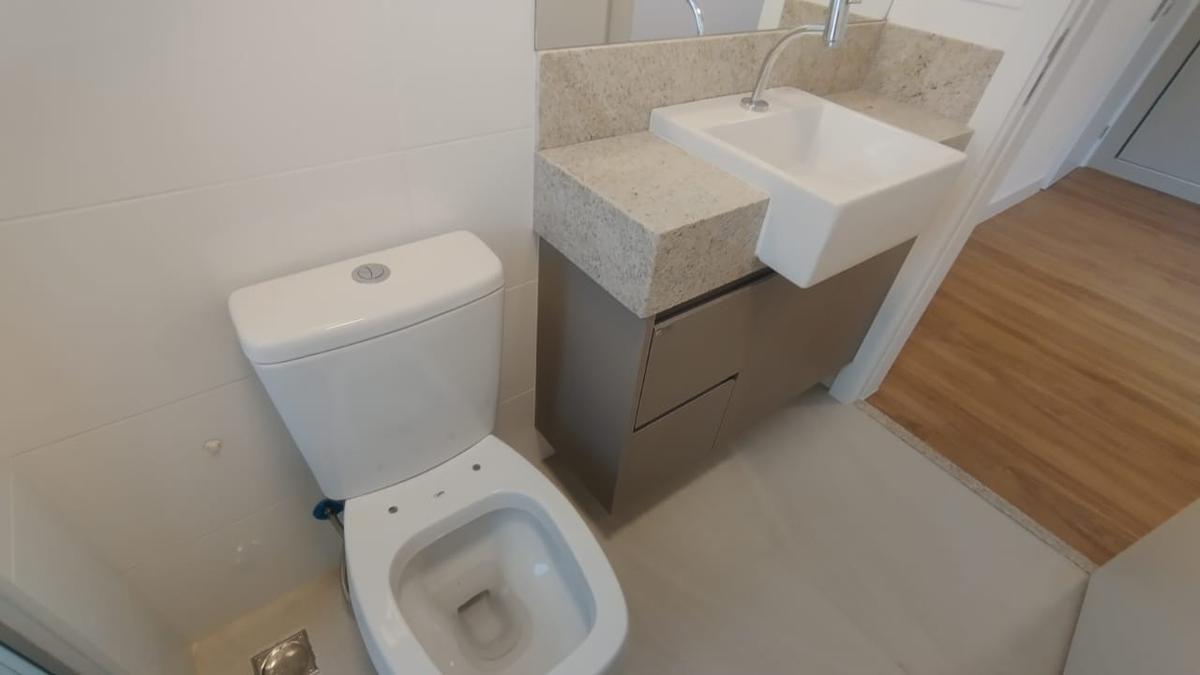 Apartamento, Sagrada Família, 3 Quartos, 2 Vagas, 1 Suíte