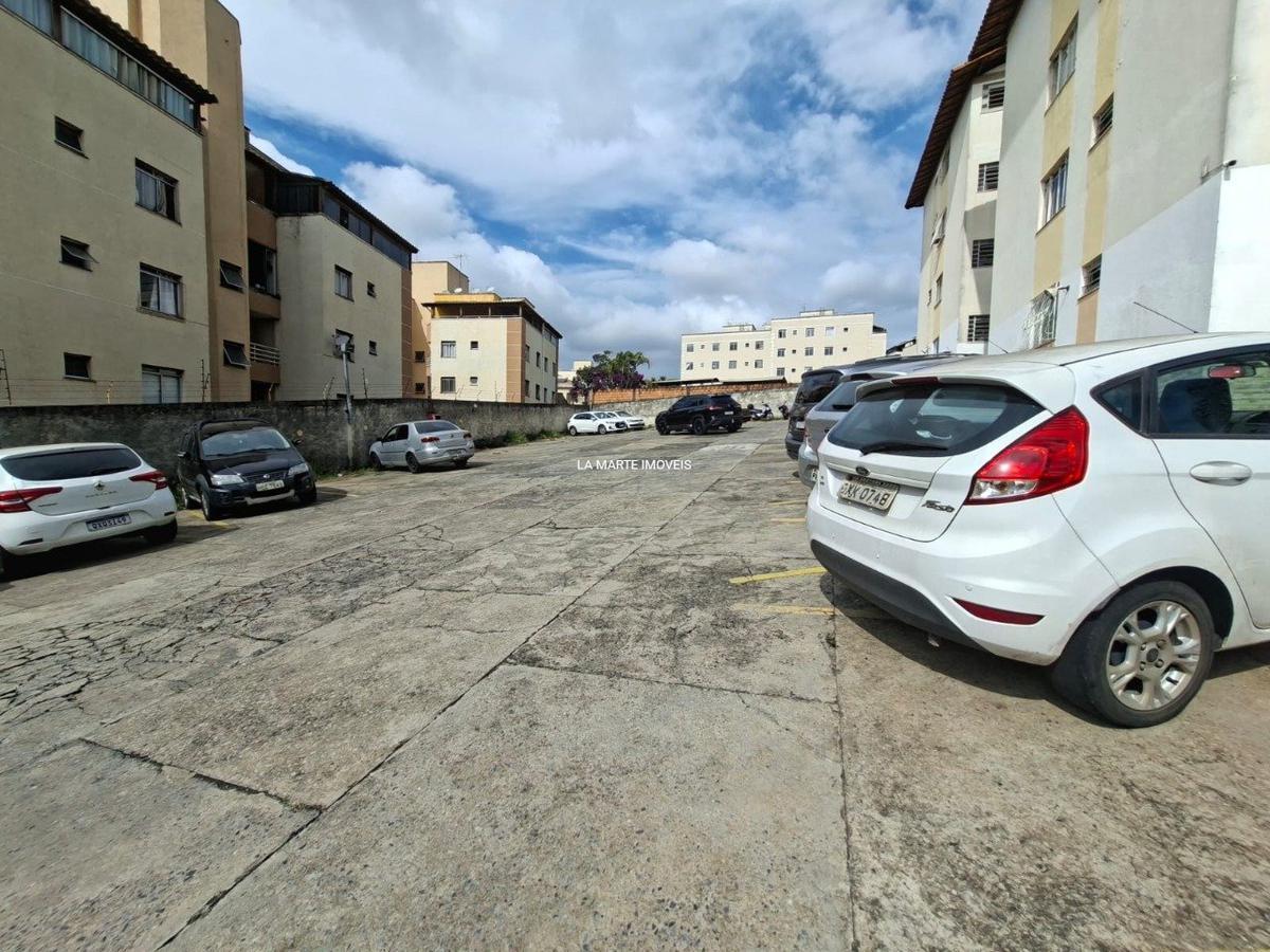 Apartamento, Jardim Riacho das Pedras, 3 Quartos, 1 Vaga