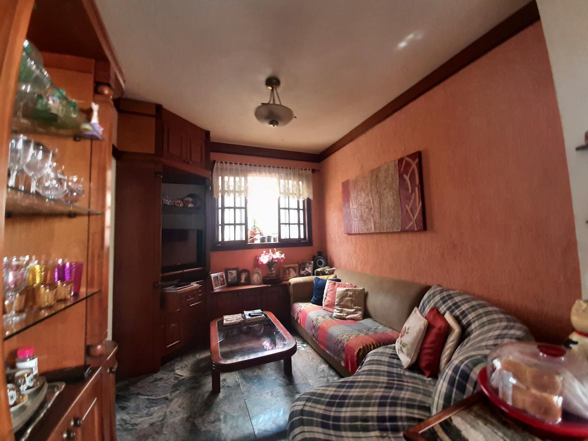 Casa, Barroca, 4 Quartos, 3 Vagas, 2 Suítes