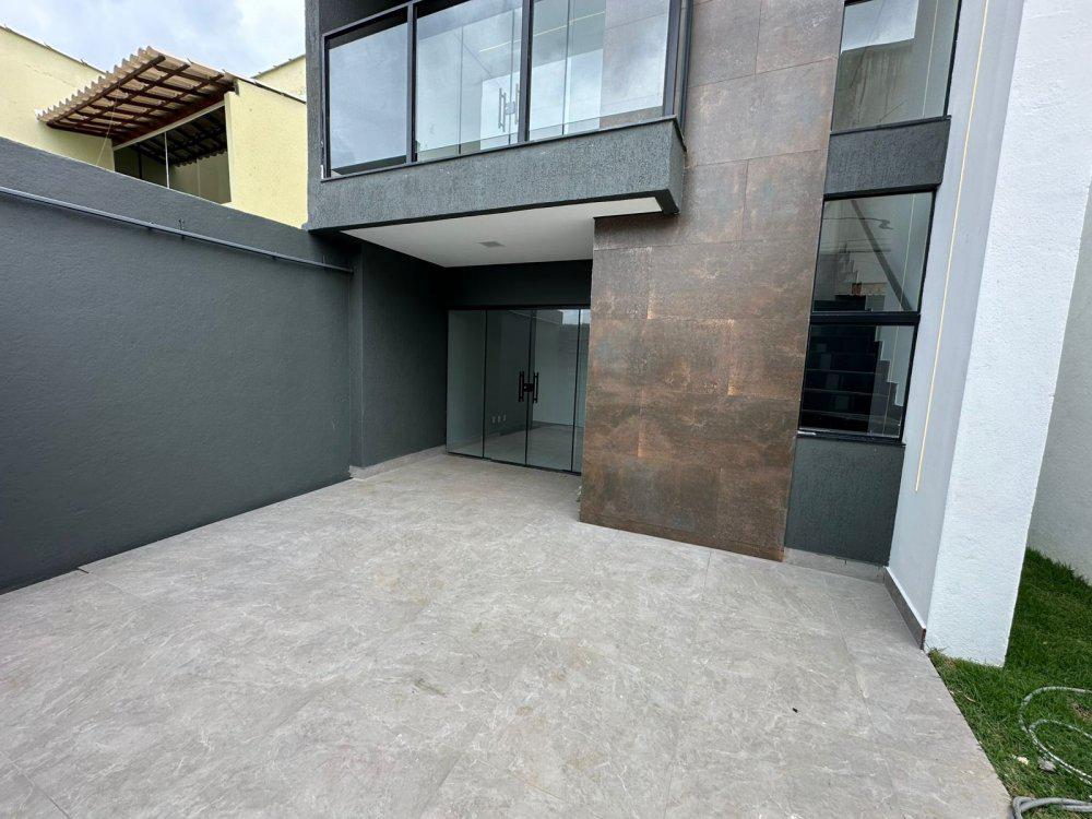 Casa, São Pedro, 3 Quartos, 2 Vagas, 1 Suíte