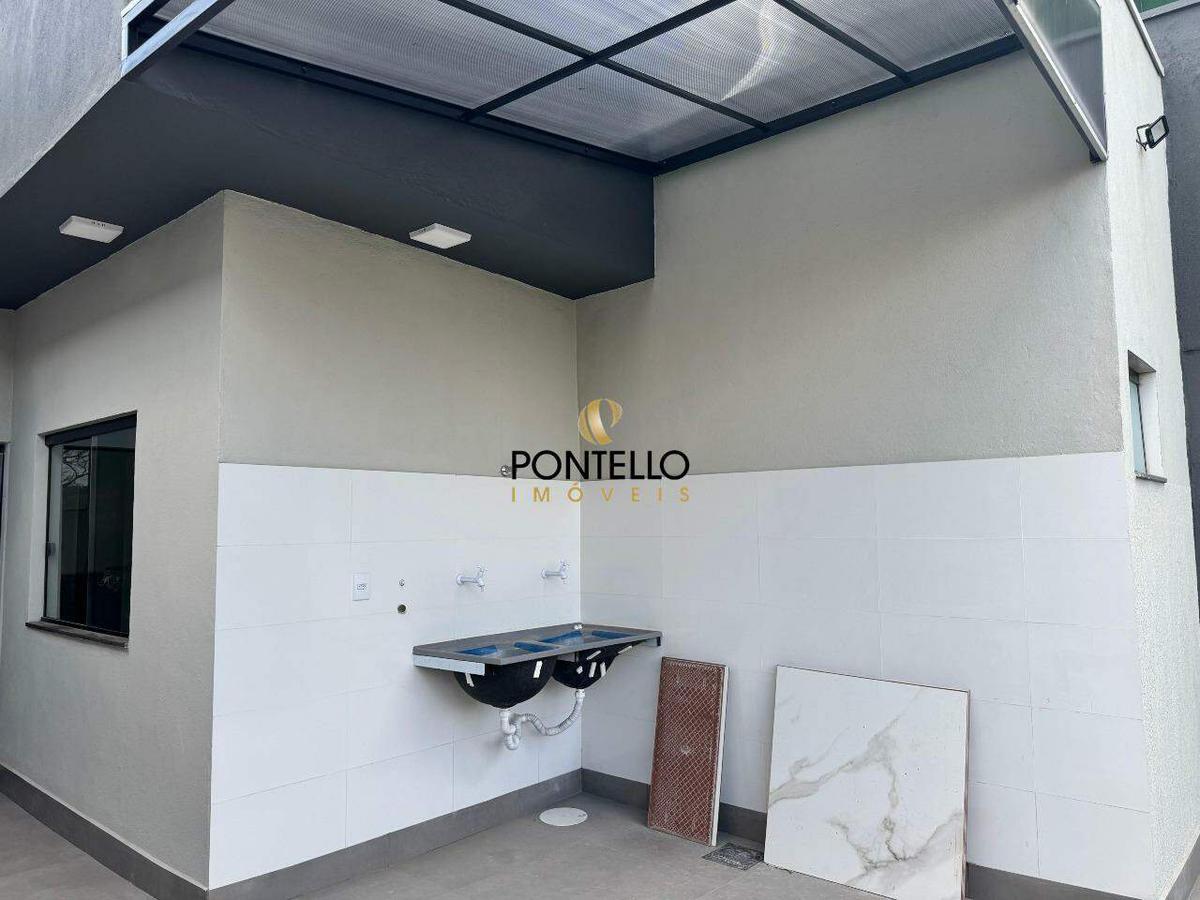 Casa, Indústrias, 3 Quartos, 2 Vagas, 1 Suíte