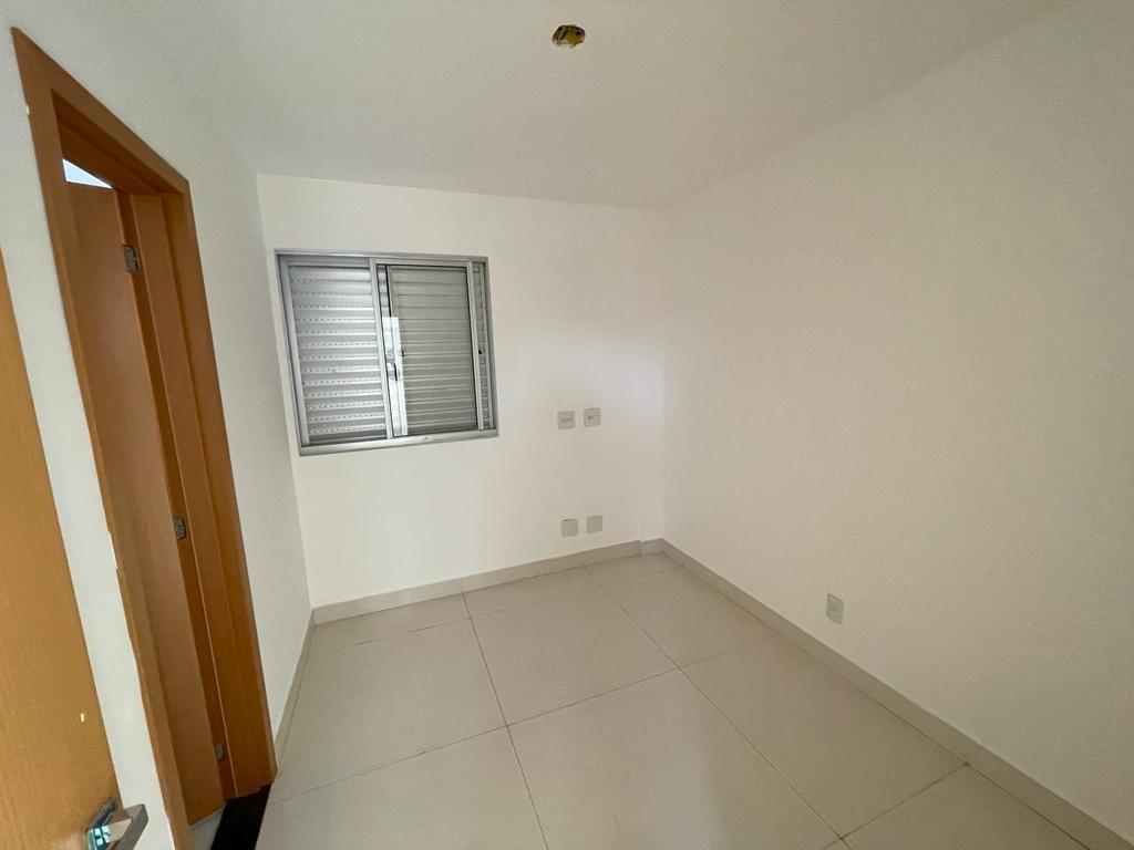 Cobertura, Serrano, 4 Quartos, 2 Vagas, 2 Suítes