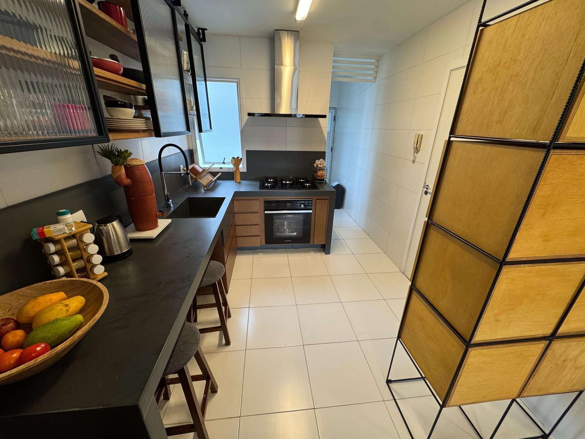 Apartamento, Ipiranga, 4 Quartos, 3 Vagas, 1 Suíte