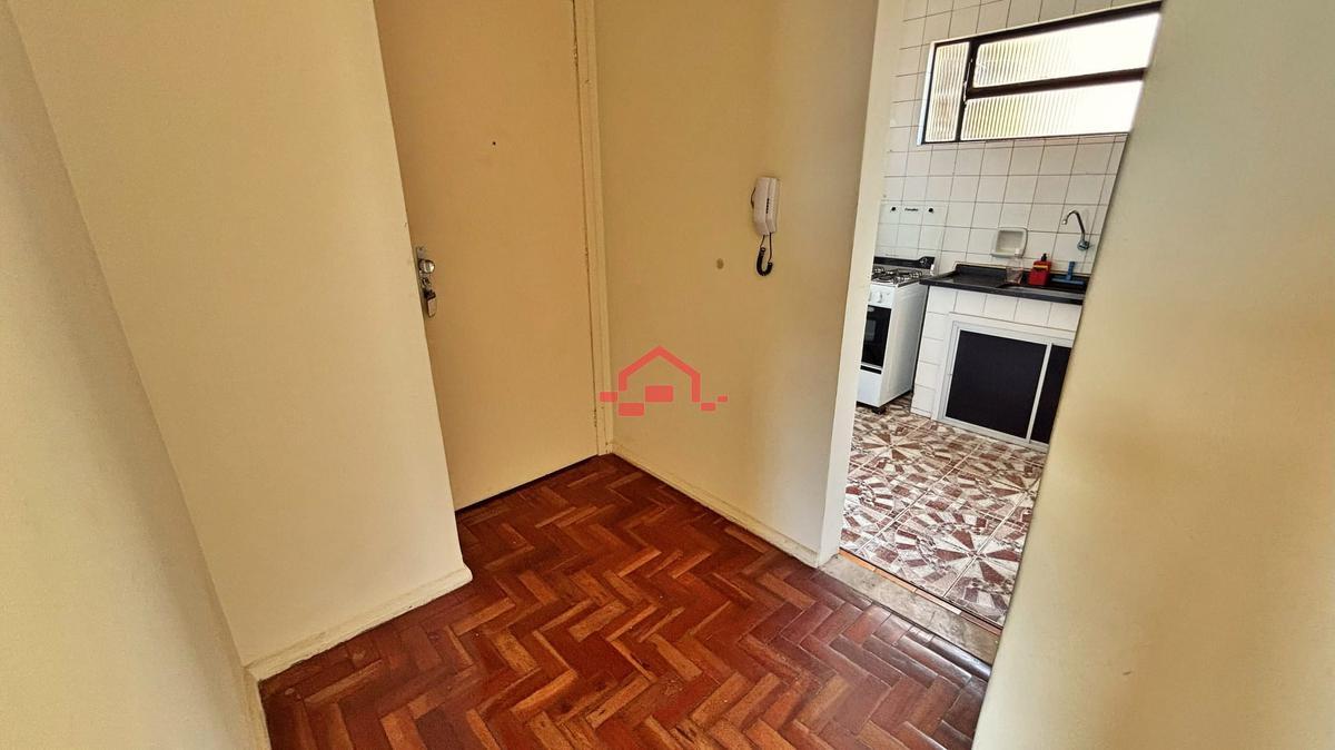 Apartamento, Centro, 2 Quartos, 0 Vaga