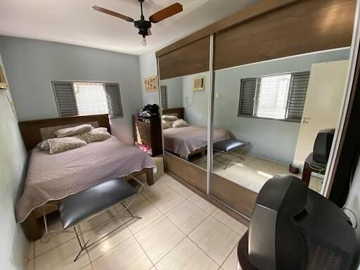 Casa, Caladinho, 4 Quartos, 7 Vagas, 1 Suíte