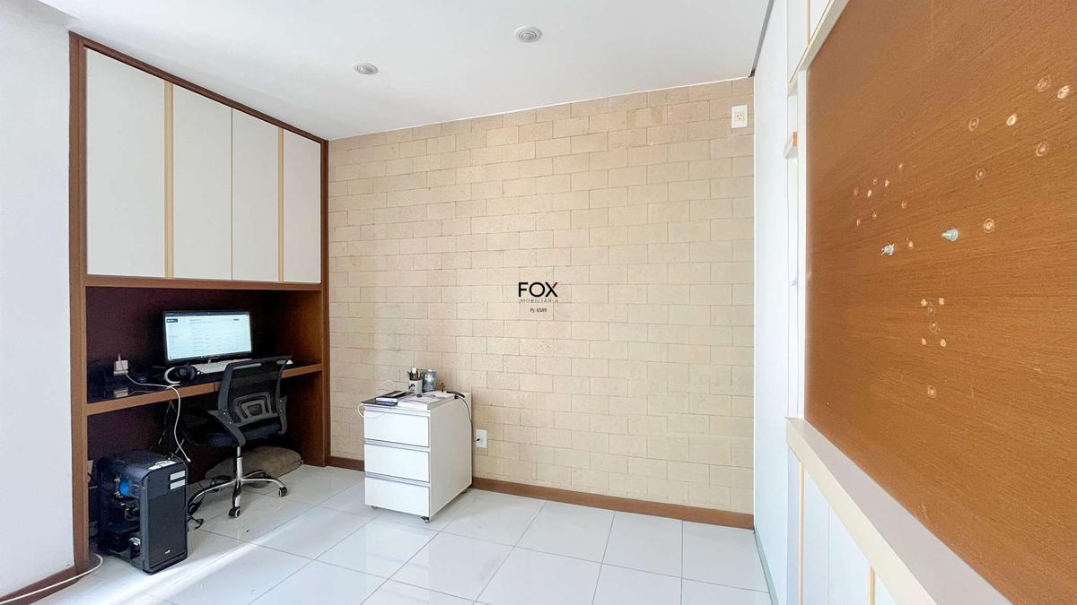 Apartamento, Funcionários, 2 Quartos, 2 Vagas, 1 Suíte