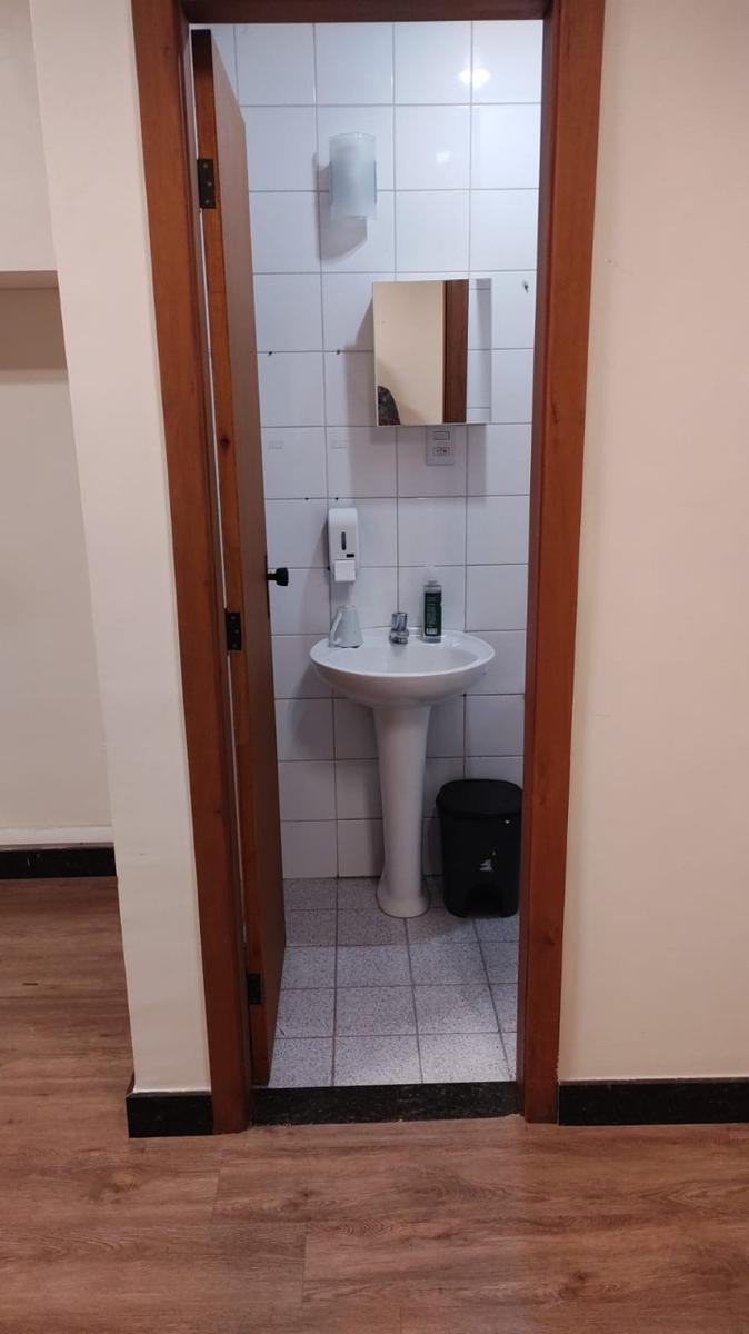 Sala, Estoril, 0 Quarto, 0 Vaga