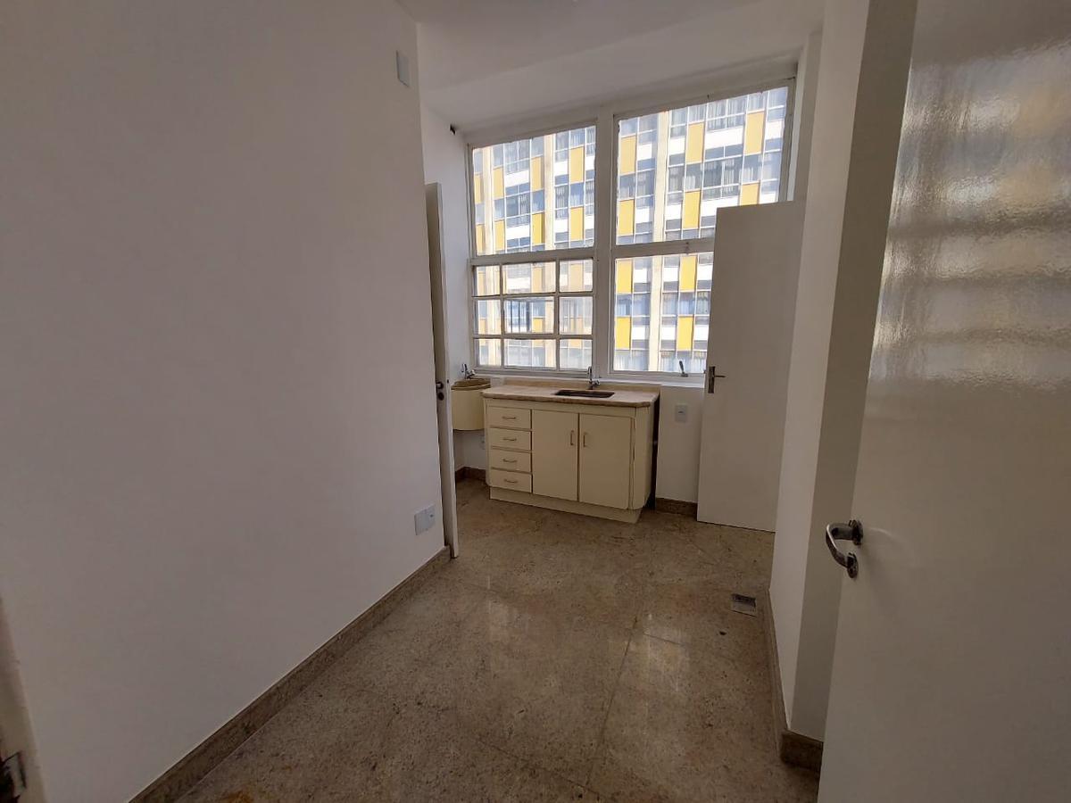 Sala, Centro, 0 Quarto, 0 Vaga