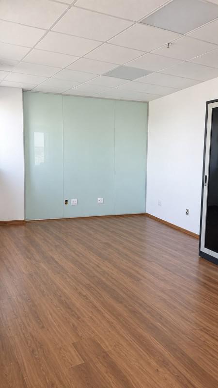 Sala, Vale do Sereno, 0 Quarto, 6 Vagas