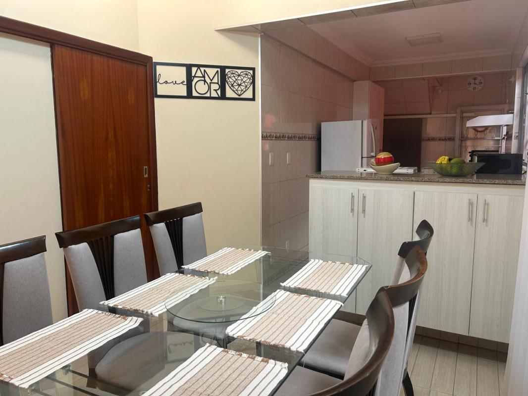 Casa, Diamante, 4 Quartos, 2 Vagas, 1 Suíte