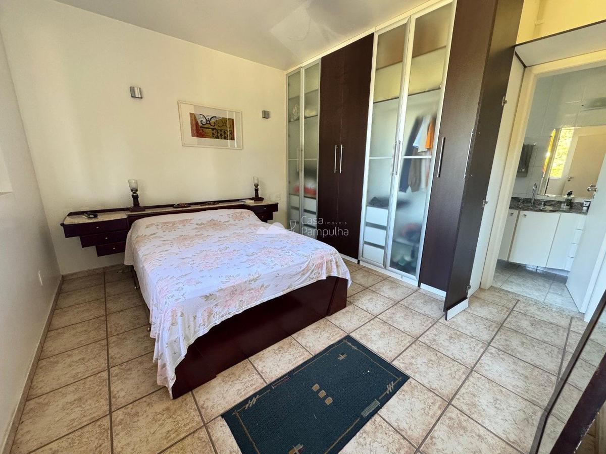 Casa, Trevo, 3 Quartos, 10 Vagas, 3 Suítes