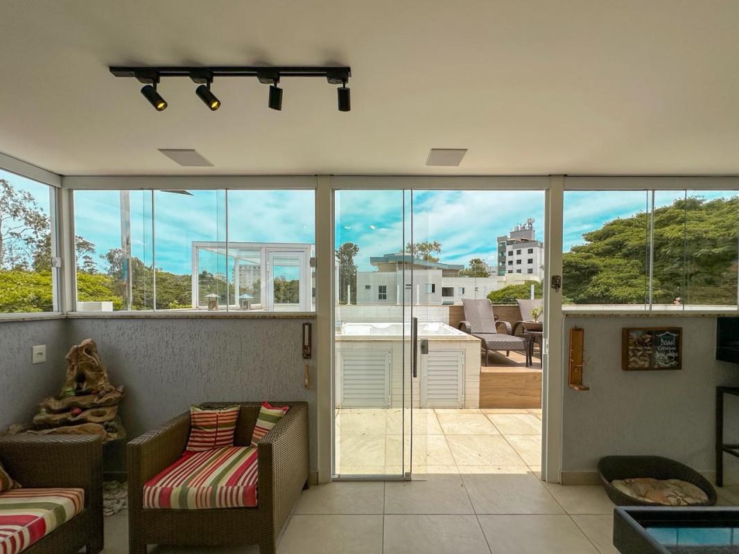 Cobertura, Ouro Preto, 3 Quartos, 2 Vagas, 1 Suíte