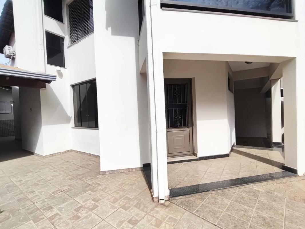 Casa, Inconfidentes, 5 Quartos, 8 Vagas, 2 Suítes