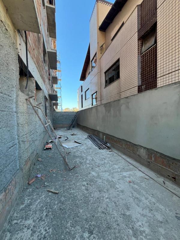 Apartamento, Jardim Riacho das Pedras, 3 Quartos, 2 Vagas, 1 Suíte