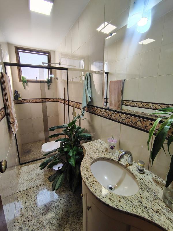 Apartamento, Barreiro, 3 Quartos, 2 Vagas, 1 Suíte