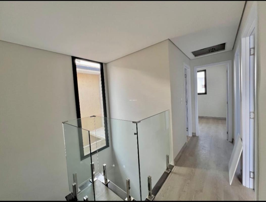 Casa, Pampulha, 4 Quartos, 2 Vagas, 1 Suíte
