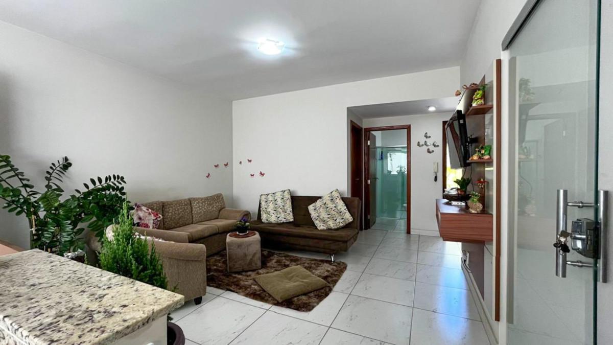 Casa, Santa Efigênia, 3 Quartos, 2 Vagas, 2 Suítes