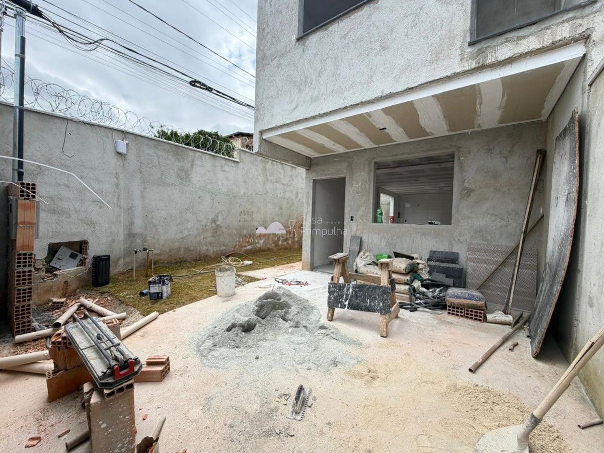 Casa, Piratininga (venda Nova), 2 Quartos, 3 Vagas, 2 Suítes