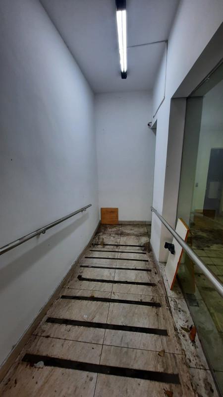 Andar, Centro, 0 Quarto, 0 Vaga