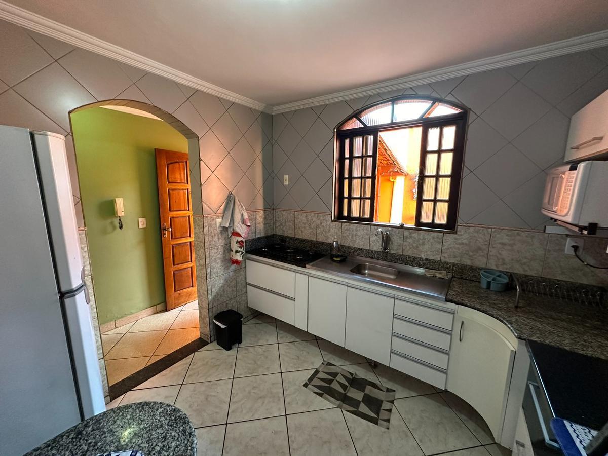 Casa, Nova Esperança, 3 Quartos, 2 Vagas