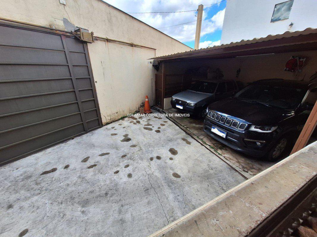 Casa, Jardim Riacho das Pedras, 3 Quartos, 4 Vagas, 1 Suíte