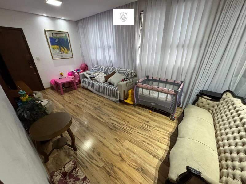 Apartamento, Colégio Batista, 3 Quartos, 1 Vaga