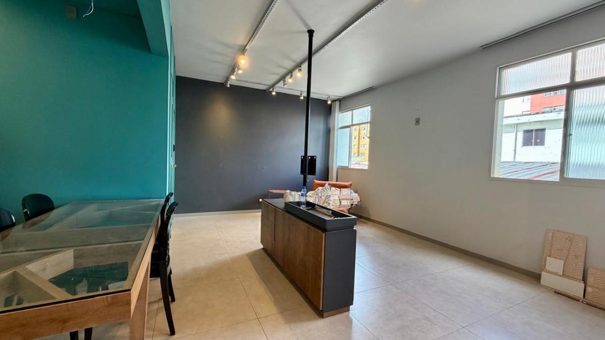 Apartamento, Santa Efigênia, 2 Quartos, 1 Vaga, 1 Suíte
