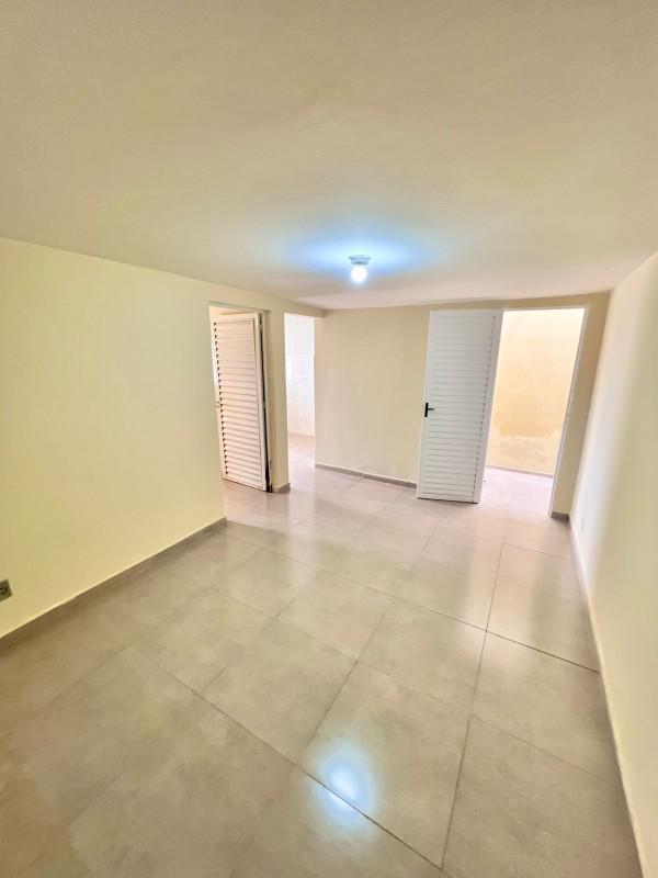 Casa, Bom Pastor, 2 Quartos, 0 Vaga, 1 Suíte