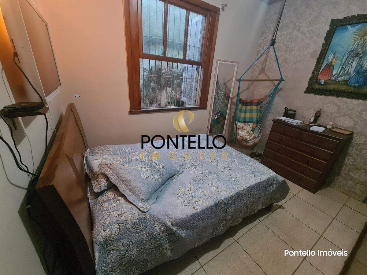 Casa, Concórdia, 4 Quartos, 2 Vagas, 1 Suíte