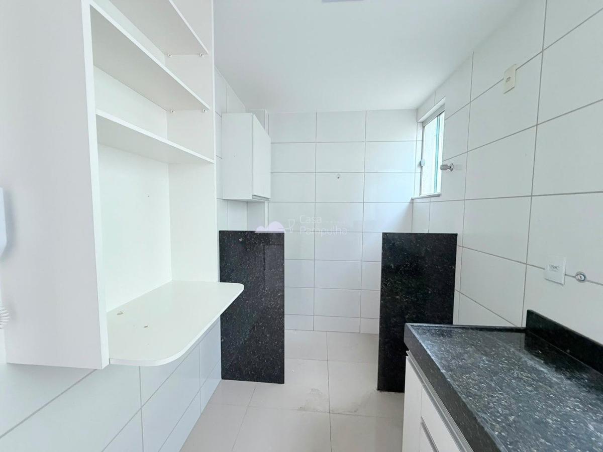 Apartamento, Candelária, 2 Quartos, 2 Vagas, 1 Suíte