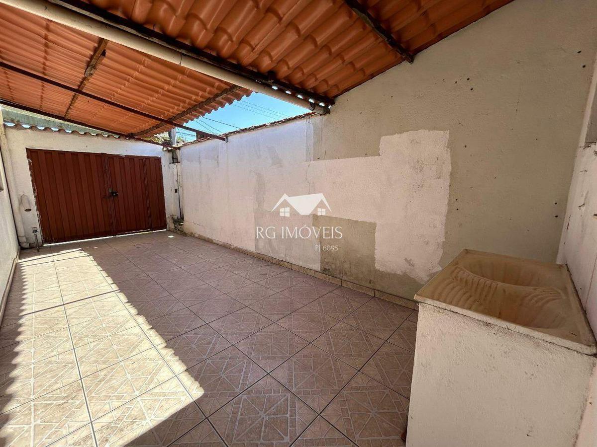 Casa, Senhora de Fátima, 2 Quartos, 3 Vagas