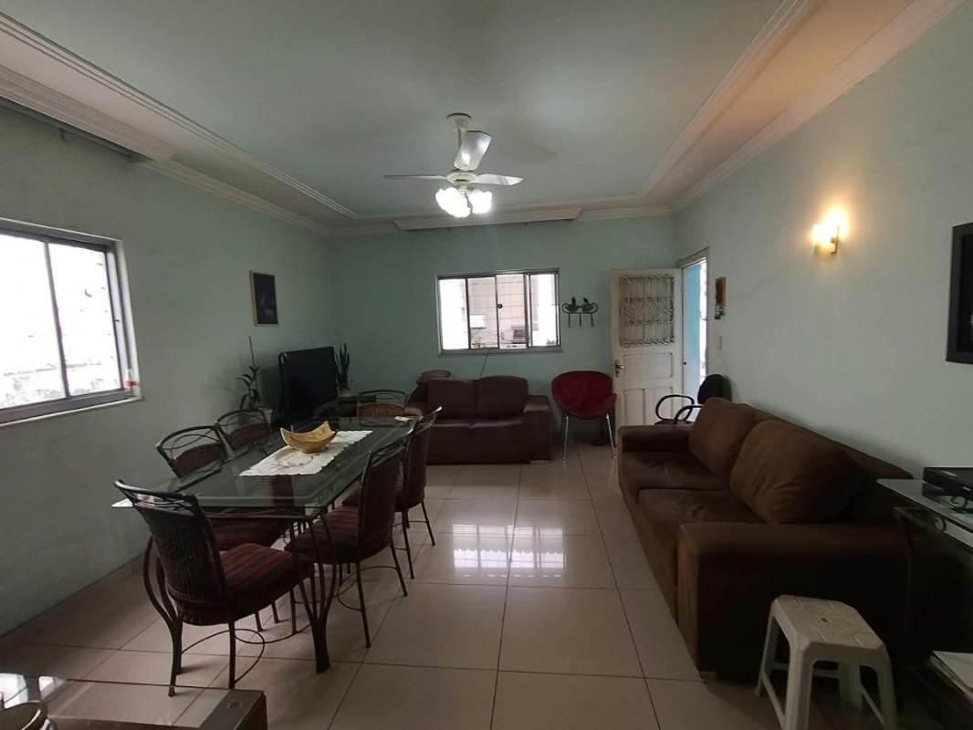 Casa, Nova Suíssa, 2 Quartos, 2 Vagas, 1 Suíte