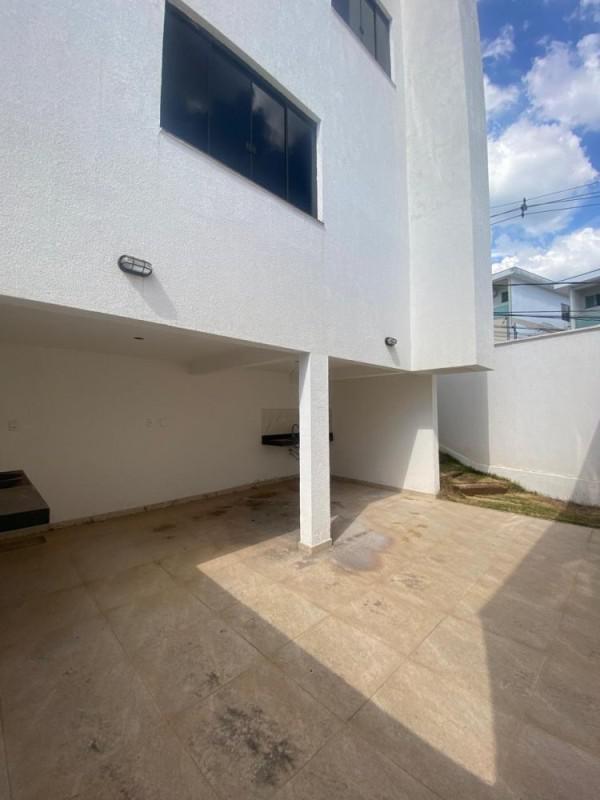Casa, Masterville, 3 Quartos, 2 Vagas, 1 Suíte