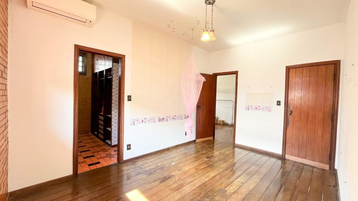 Casa, São Luiz (pampulha), 6 Quartos, 10 Vagas, 3 Suítes