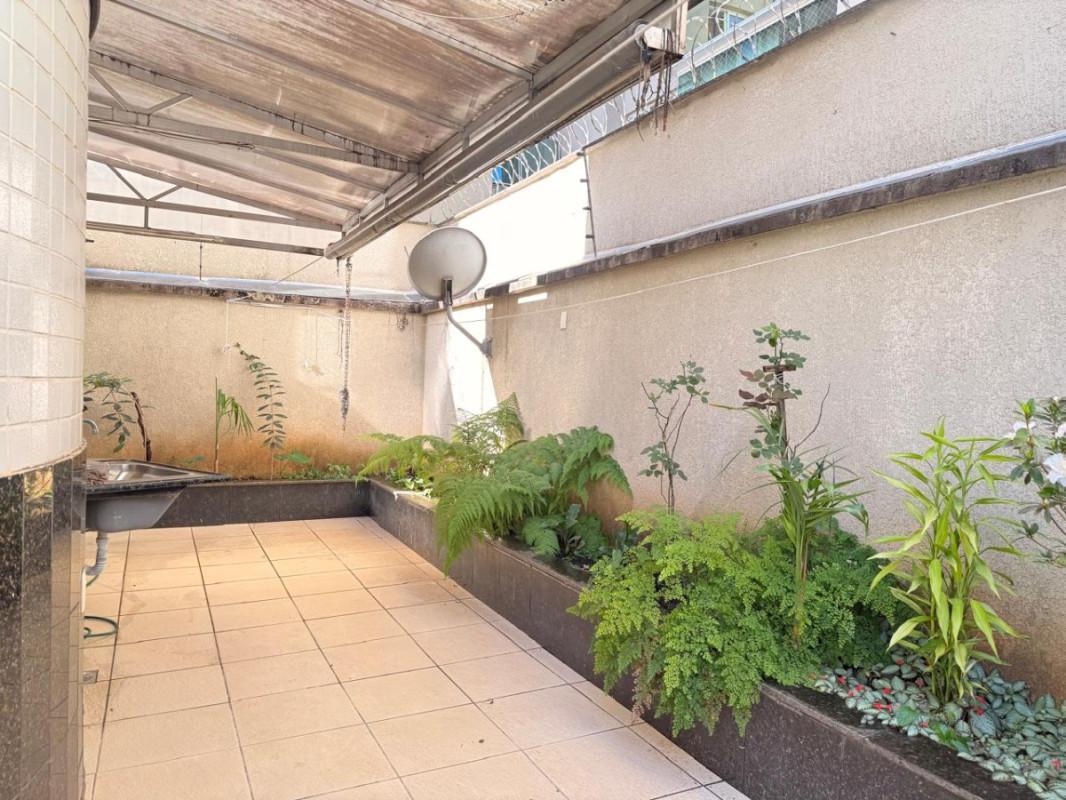 Apartamento, Funcionários, 4 Quartos, 2 Vagas, 1 Suíte