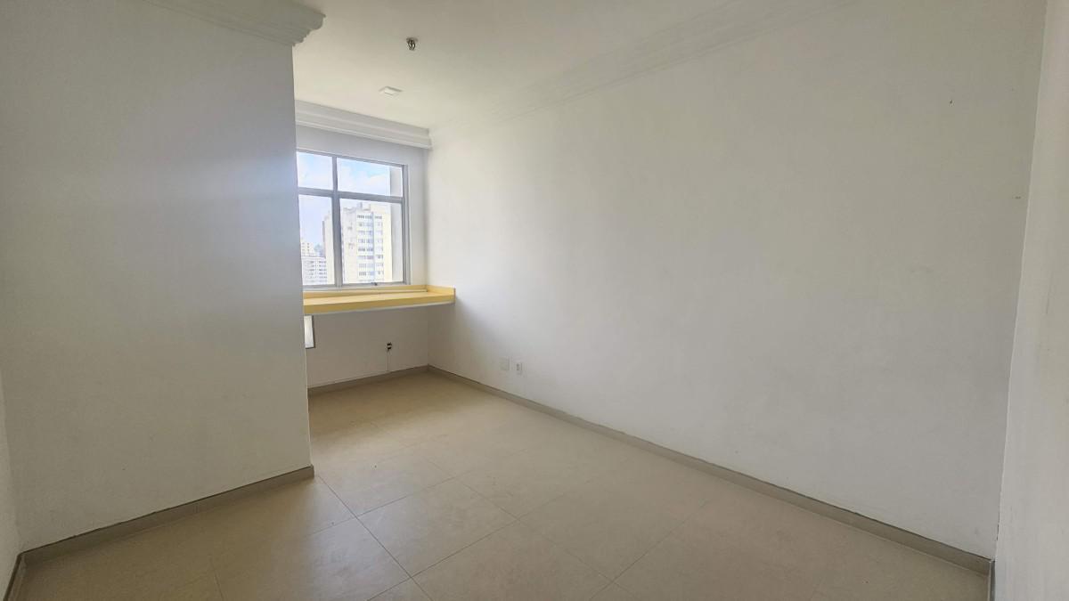 Sala, Centro, 0 Quarto, 0 Vaga