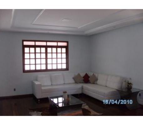 Casa, Planalto, 3 Quartos, 4 Vagas, 1 Suíte