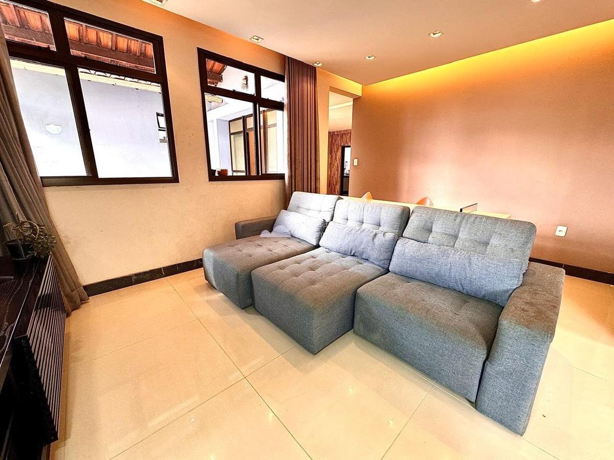 Casa, Bandeirantes (pampulha), 4 Quartos, 10 Vagas, 2 Suítes