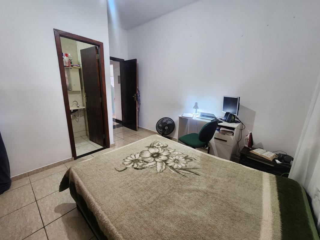 Casa, Coqueiros, 4 Quartos, 6 Vagas, 2 Suítes