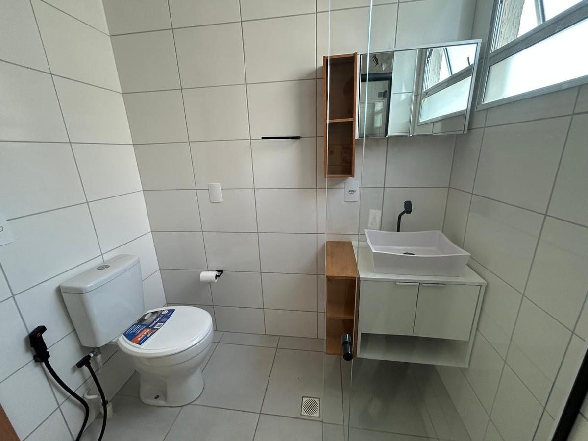 Apartamento, Três Barras, 2 Quartos, 1 Vaga