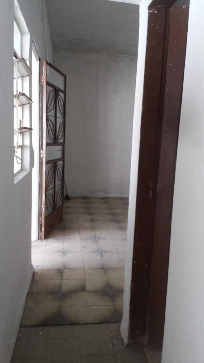 Casa, Miramar (barreiro), 2 Quartos, 1 Vaga, 1 Suíte