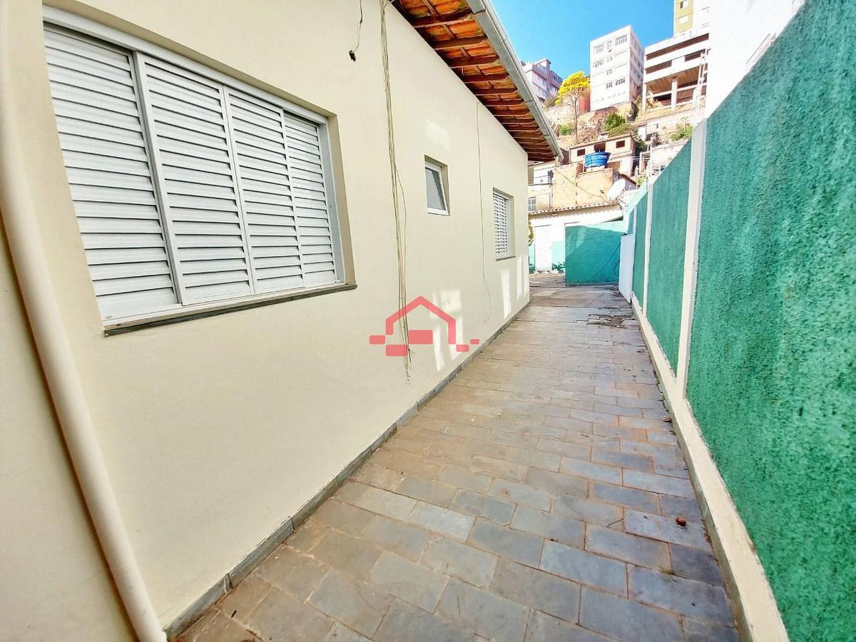 Casa, Padre Eustáquio, 2 Quartos, 3 Vagas, 1 Suíte